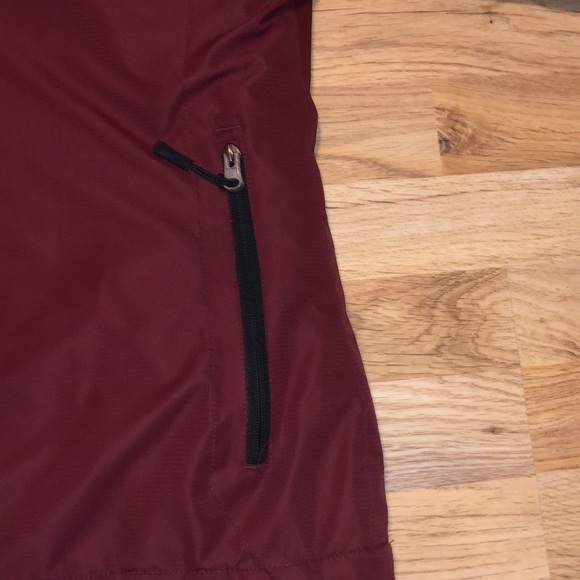 Wantdo Women's Mountain Waterproof Jacket - Picture 8 of 8